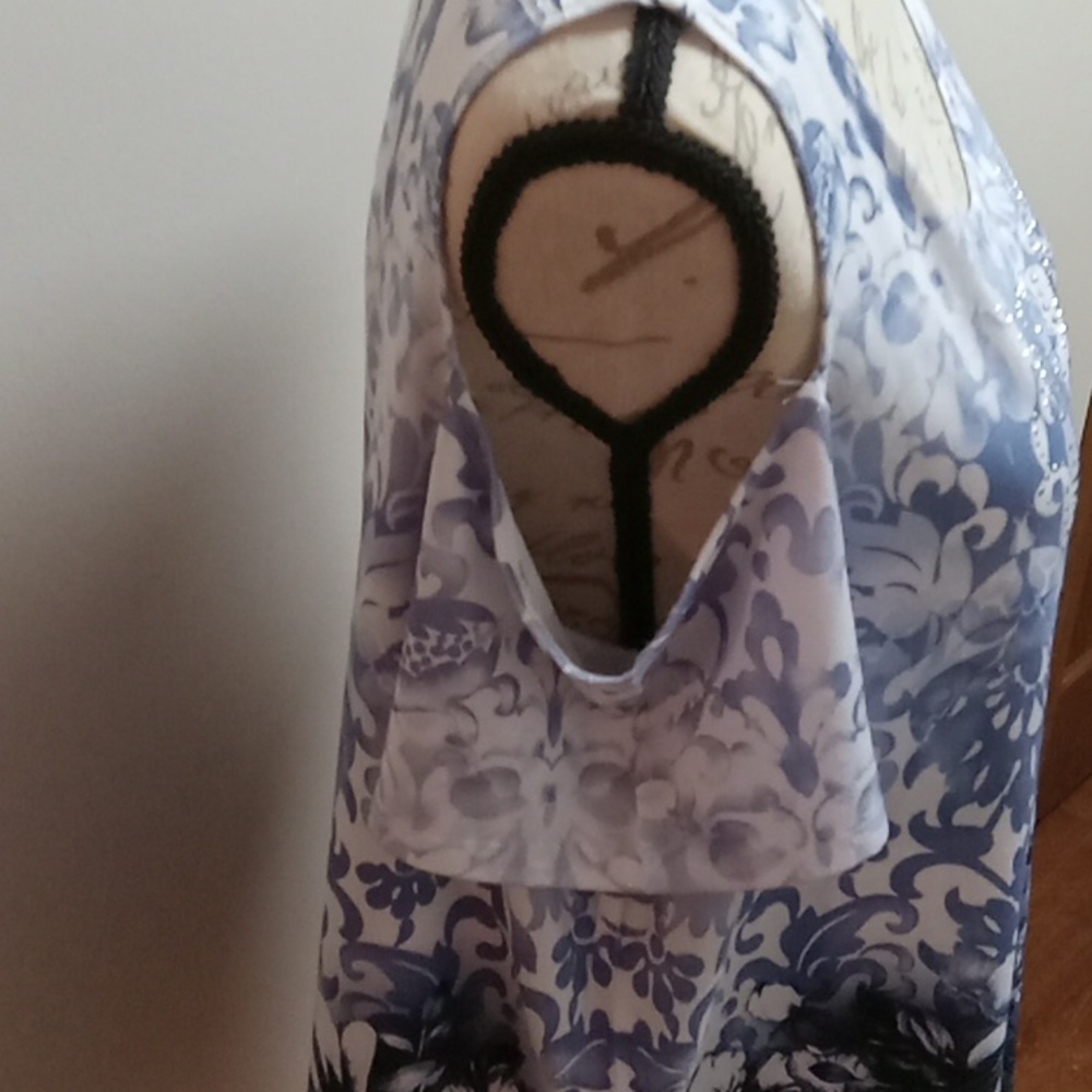 JM Collection Woman Size 1X cold shoulder sleeved women's top - Picture 6 of 11